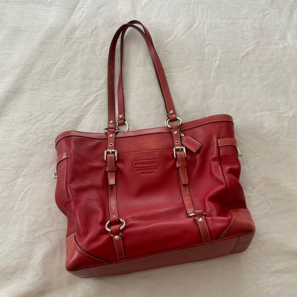 𝅺coach Red Premium Gallery East West Purse